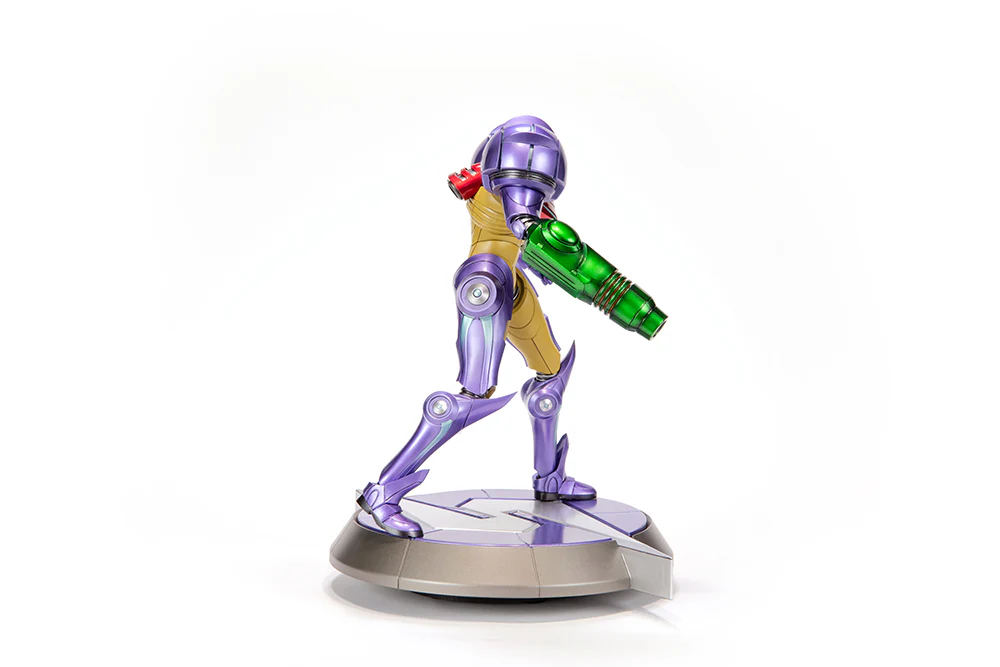 Metroid - SAMUS GRAVITY SUIT PVC (COLLECTOR'S EDITION) Figure - Image 7