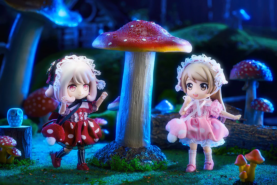 Nendoroid Doll Outfit Set: Mushroom - Girl (Red/Pink) - Image 9