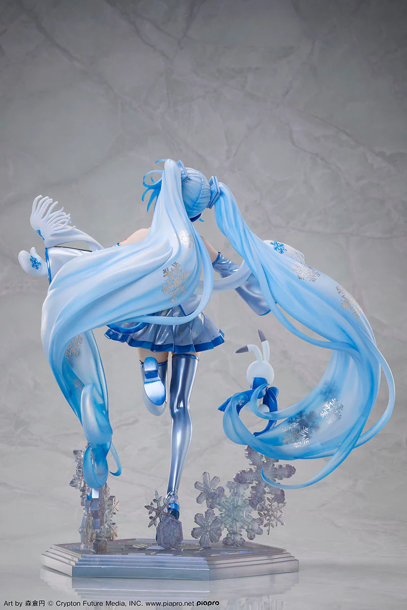 Hatsune Miku - Snow Miku Sky Town 10th Anniversary Ver. 1/7 Complete Figure - Image 4
