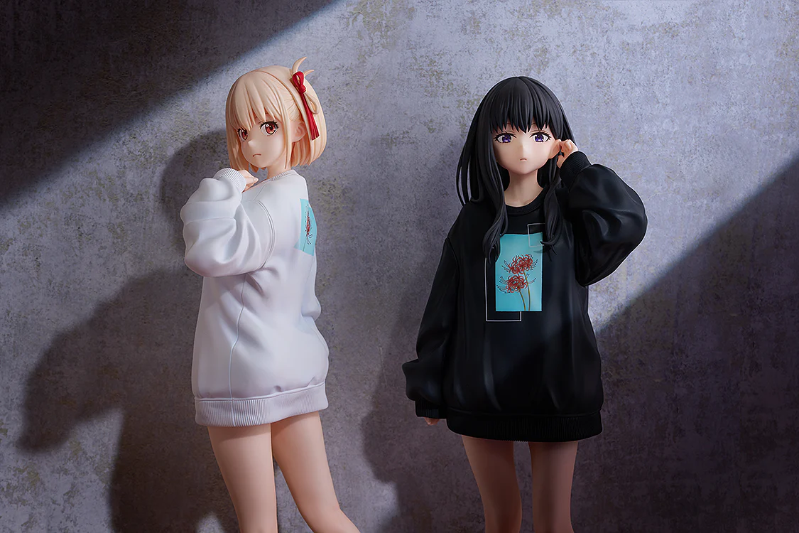 Lycoris Recoil - Takina Inoue: Oversized Sweatshirt Ver. 1/7 Scale Figure - Image 11